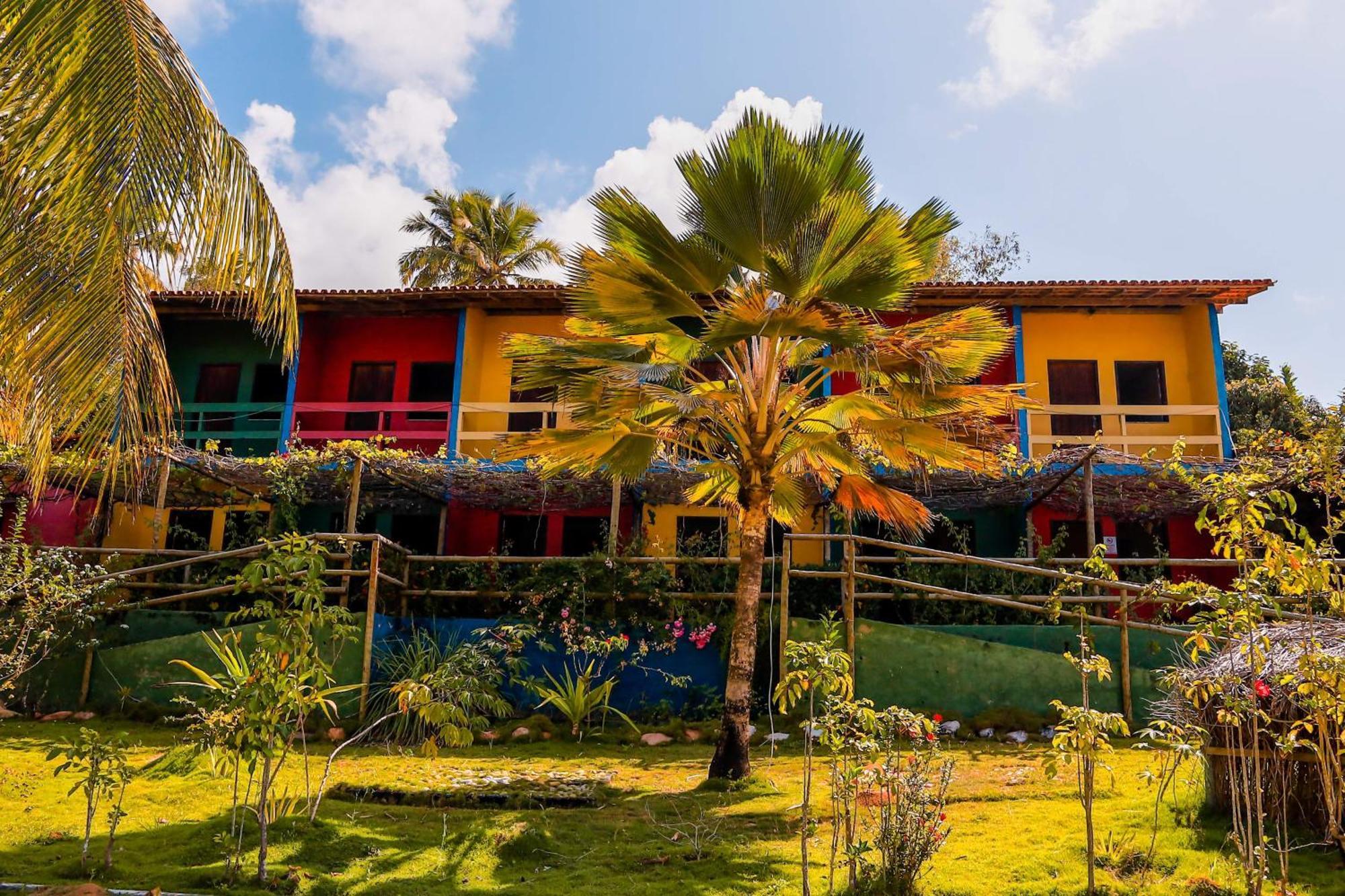 ホテルChales Costa Do Sol イリェウス エクステリア 写真